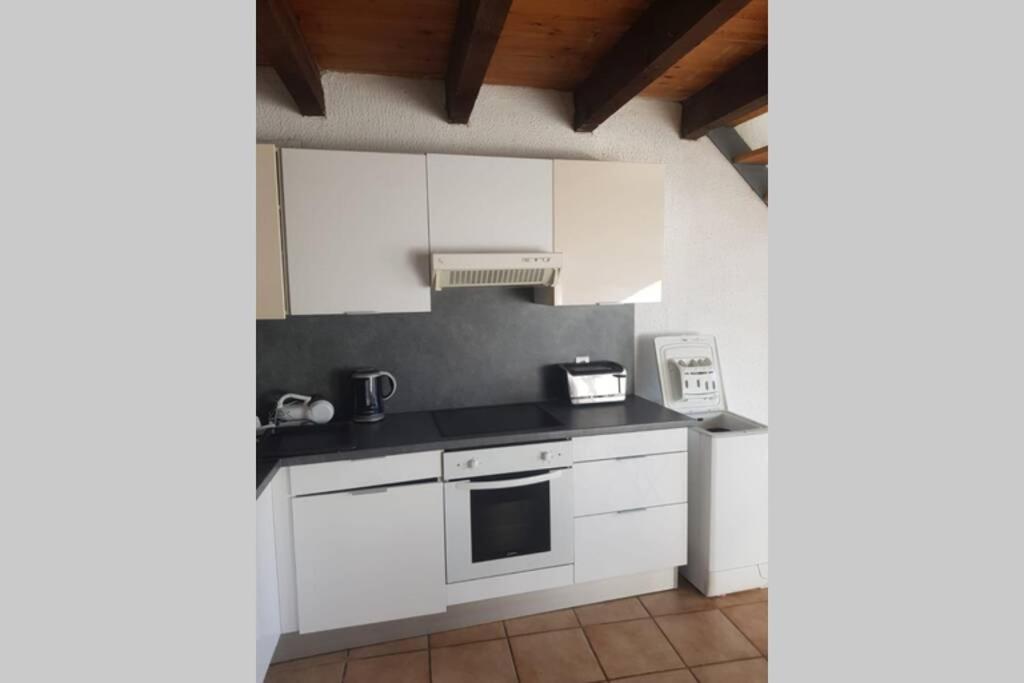 Appartement Meuble A Villeneuve Les Maguelone ภายนอก รูปภาพ